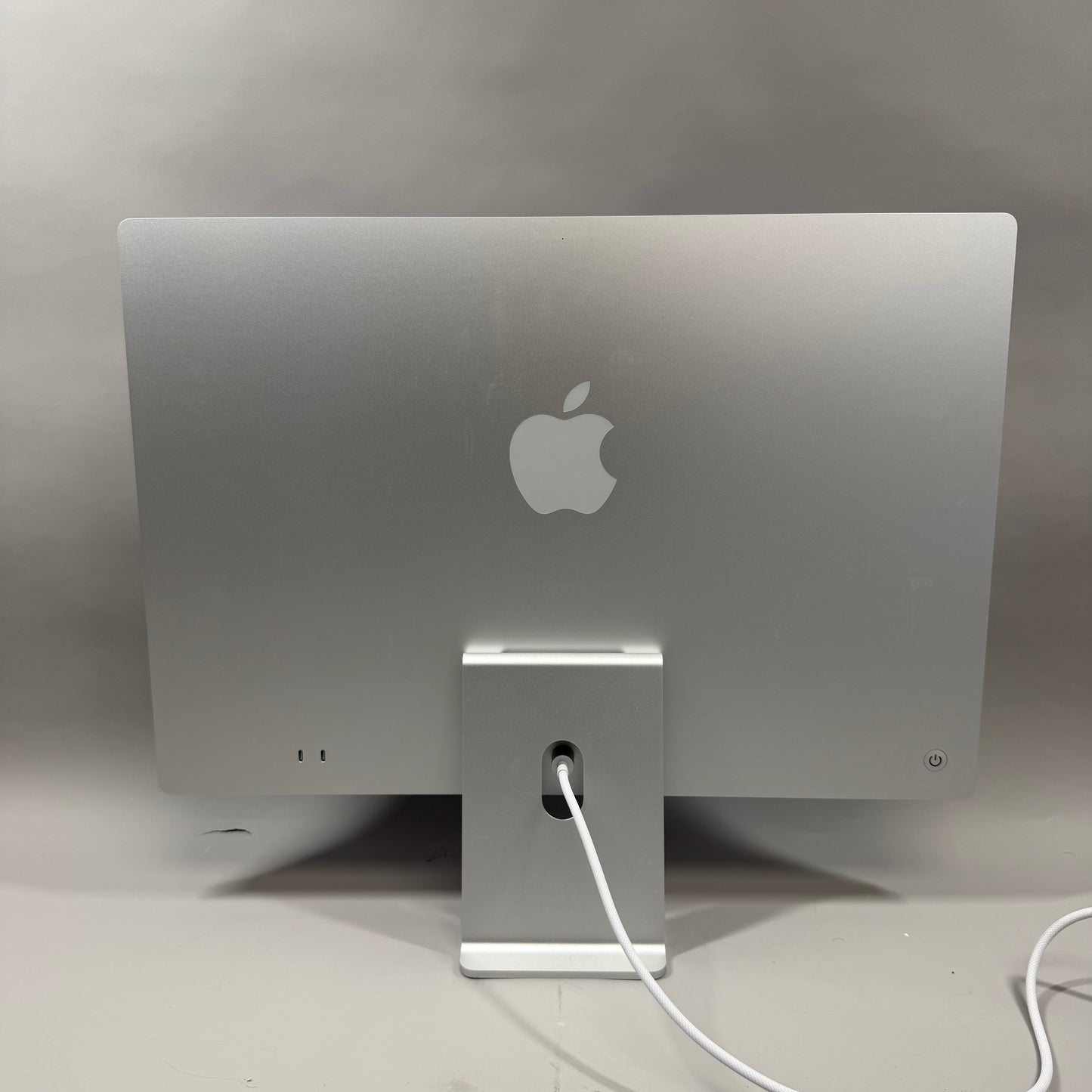 2024 Apple iMac 24" M4 8 Core 4.5GHz 16GB RAM 256GB SSD Silver A3247