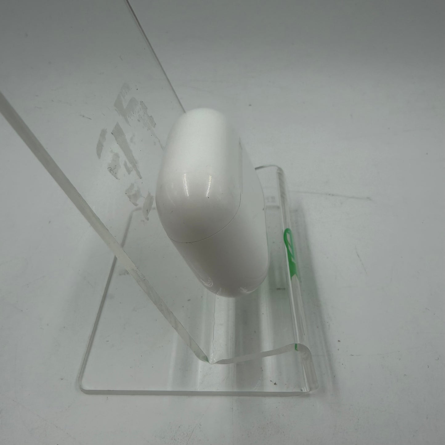 Apple AirPods 4th Gen ANC with MagSafe Charging Case A3056 A3055  A3059