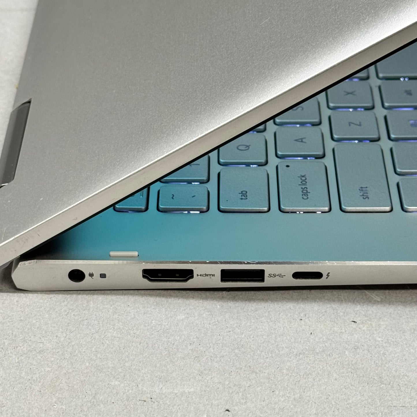 Dell Inspiron 7706 17.3" Core i7-1165G7 2.80GHz 16GB RAM 512GB SSD GeForce MX350