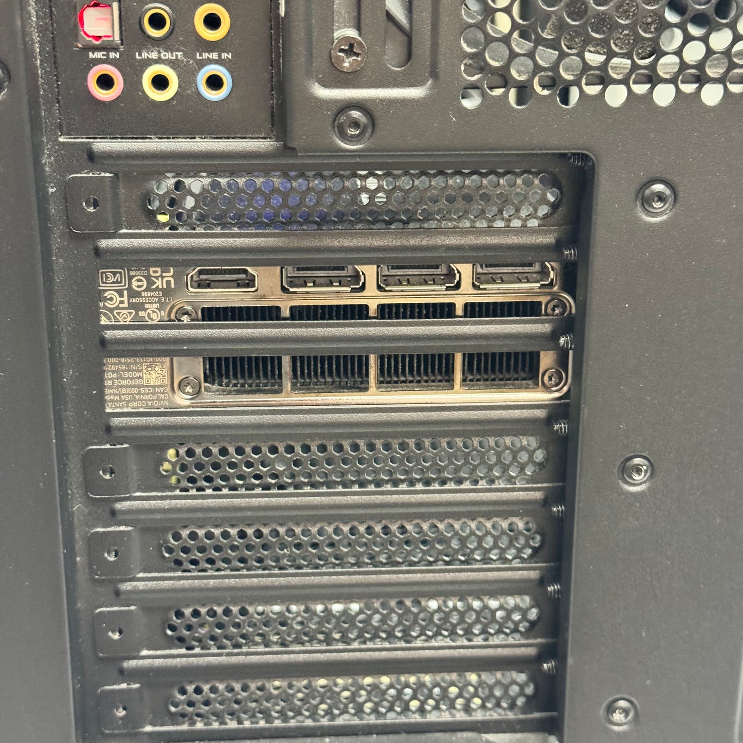 NZXT H700i Core i7-8700K 3.70GHz 16GB RAM 1TB SSD Nvidia GeForce RTX 3080 Ti