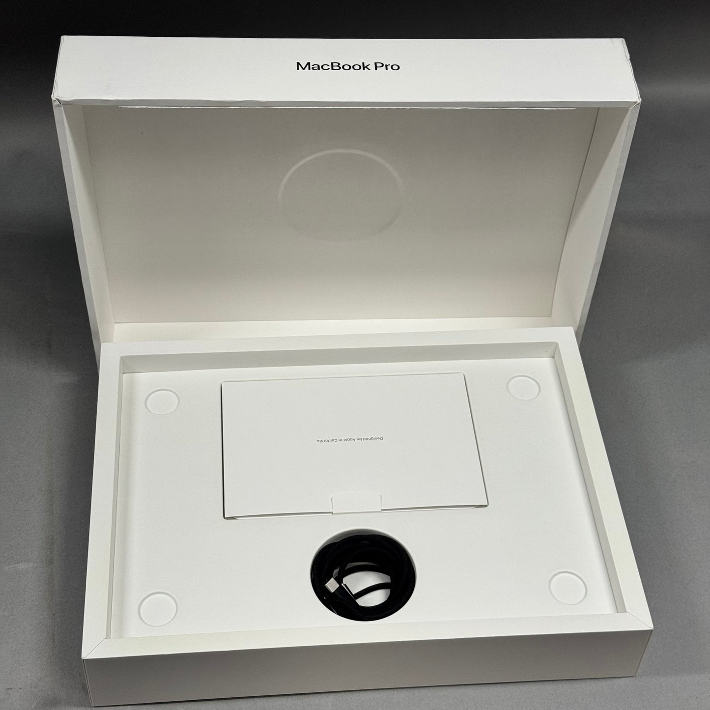 2024 Apple MacBook Pro 14" M4 Pro 16C GPU 4.5GHz 24GB RAM 512GB SSD MX2H3LL/A
