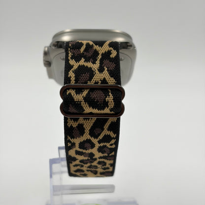 Unlocked Apple Watch Ultra 2 49MM Natural Titanium Aftermarket Band MRET3LL/A