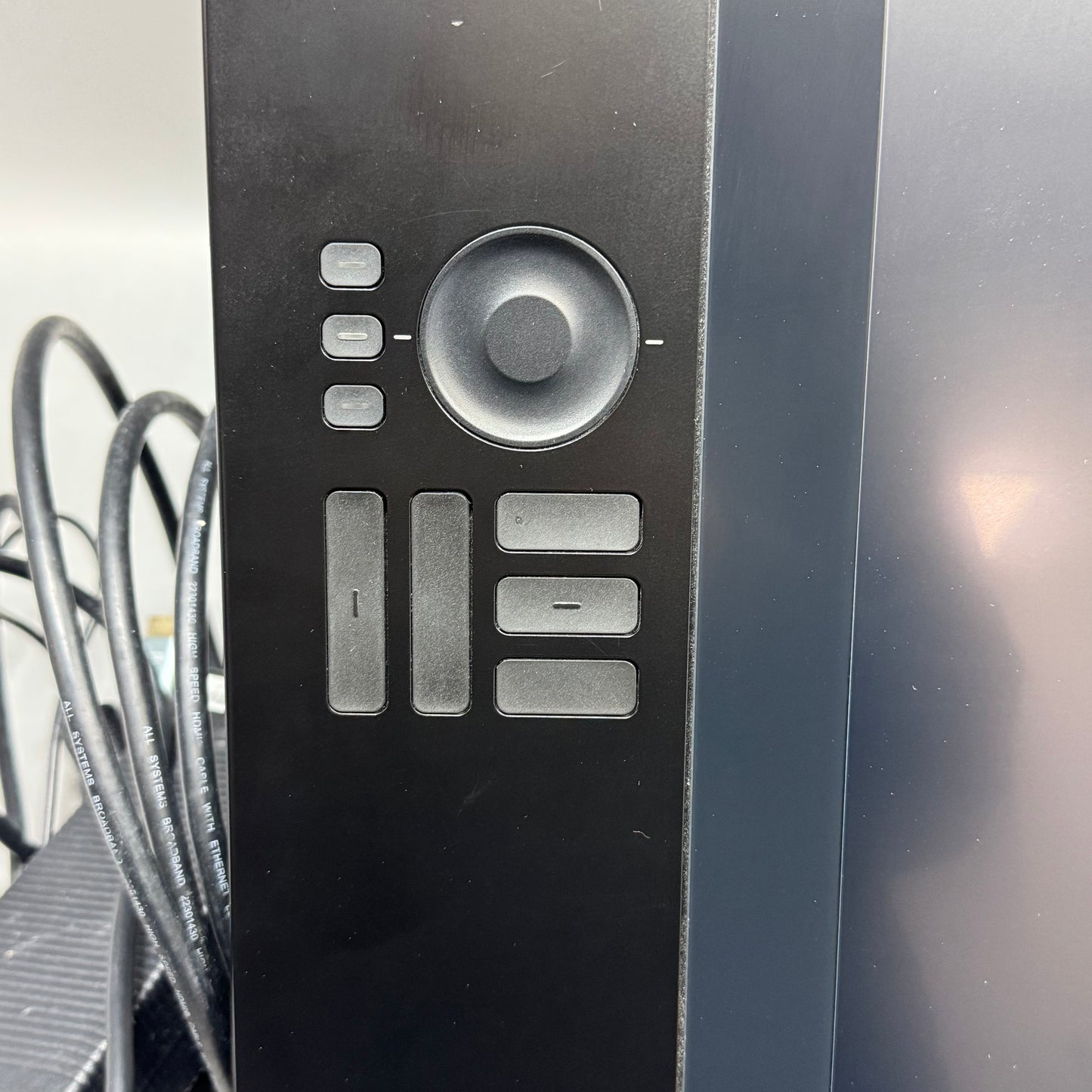 Wacom Drawing Cintiq 24HD DTK-2400