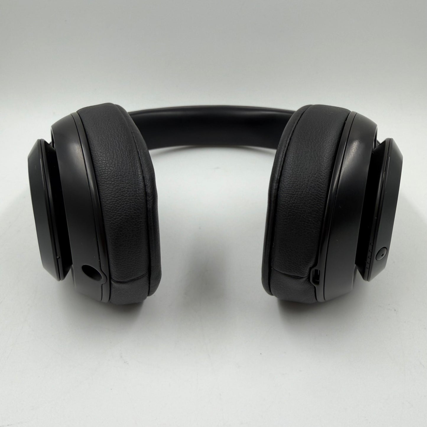Beats Studio3 Wireless Over-Ear Bluetooth Headphones Black A1914