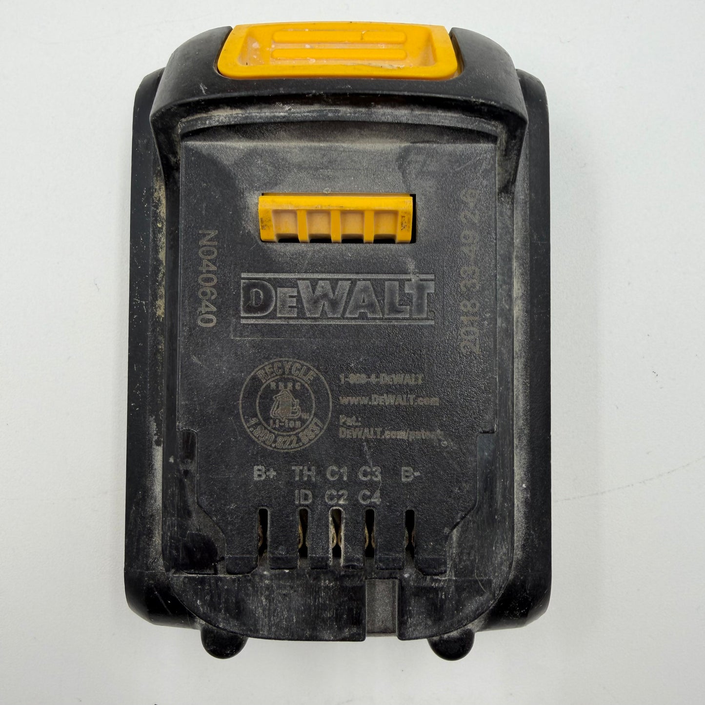 DeWalt DCF885 20V 1/4" Impact Driver Kit