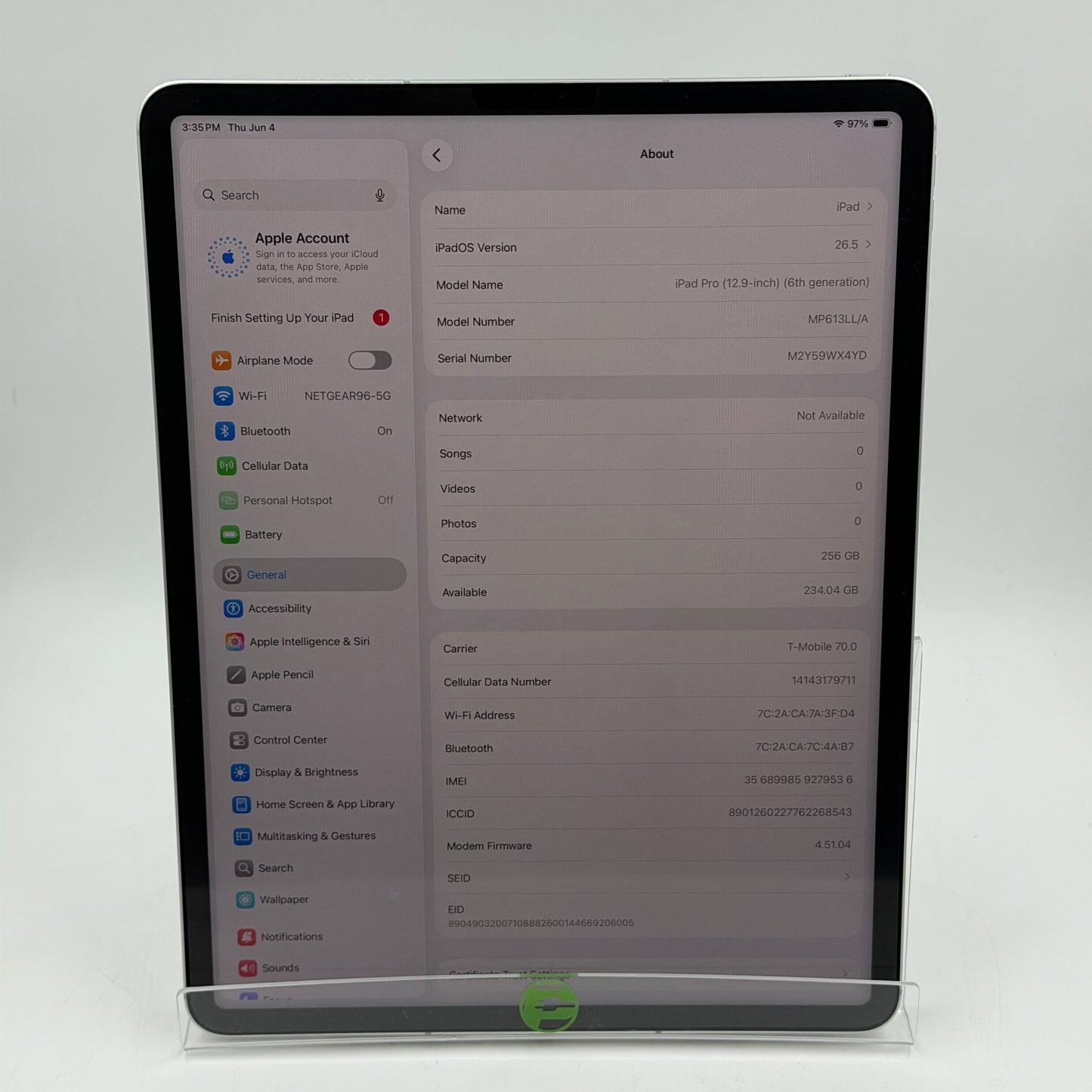 Unlocked Apple iPad Pro 12.9" 6th Gen 256GB Silver MP613LL/A