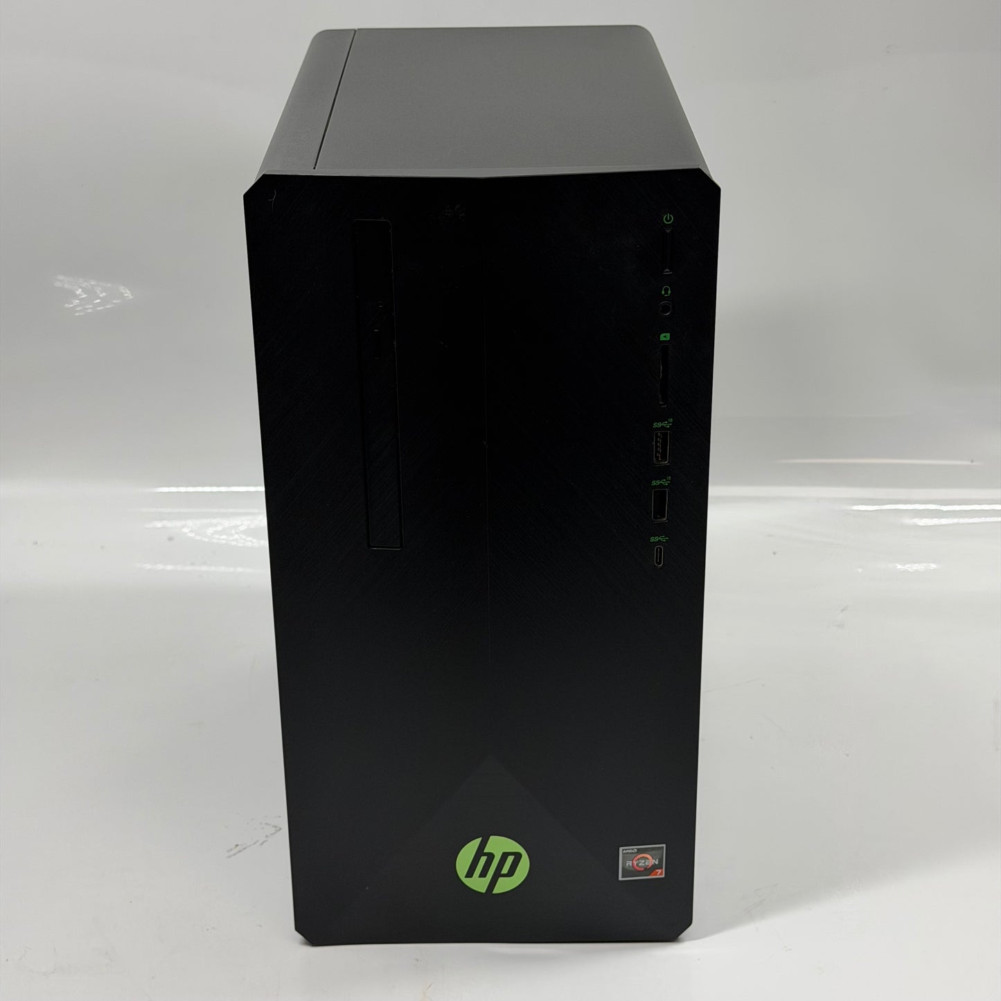 HP Pavilion 690-0067C Ryzen 7 1700 3.00GHz 16GB RAM 1TB HDD Radeon RX 550