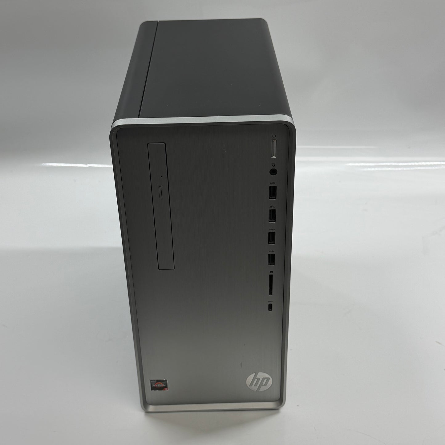 HP Pavilion TP01-0145M Ryzen 3 3200G 3.60GHz 8GB RAM 128GB SSD 1TB HDD
