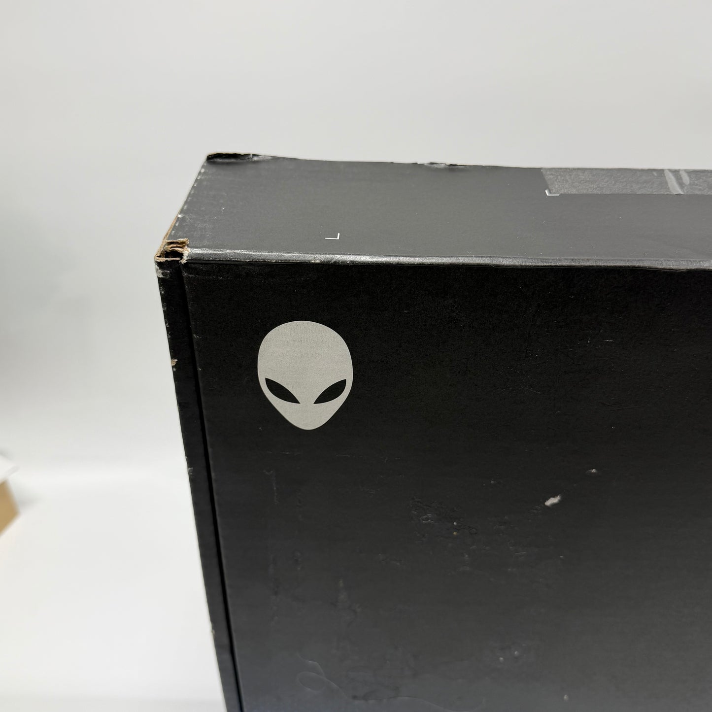 New Alienware Area 51 AA18250 ARI 18" Ultra 7 270HX 32GB RAM 1TB SSD RTX 5060
