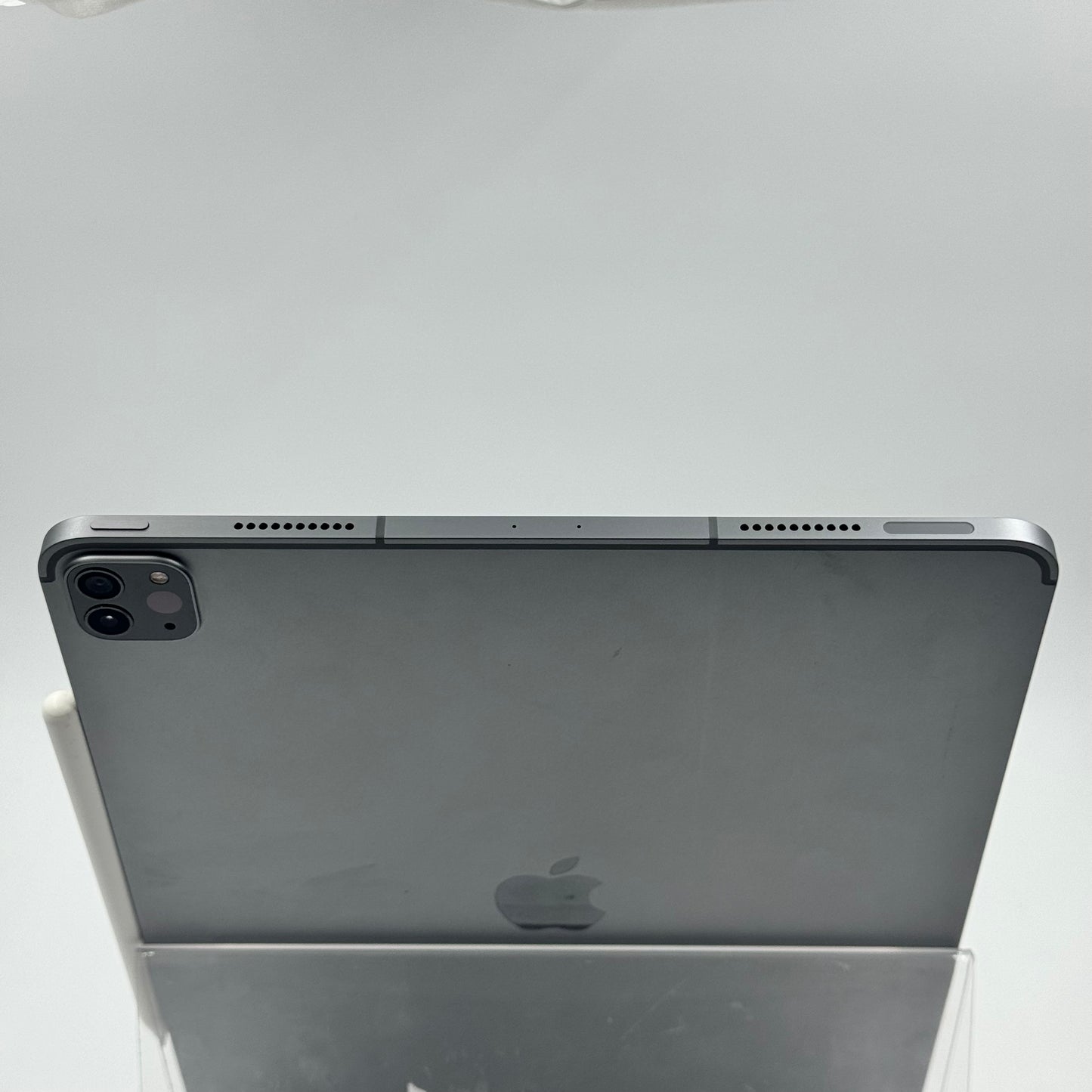 Unlocked Apple iPad Pro 12.9" 6th Gen 128GB 18.5 Space Gray MP5X3LL/A