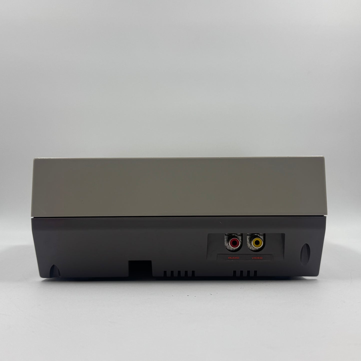 Nintendo Entertainment System NES Video Game Console Gray