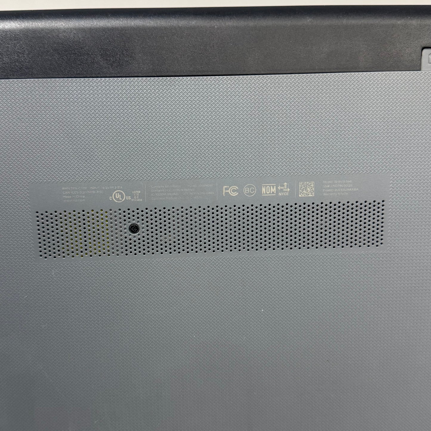 HP Laptop 15-BS193OD 15.6" Core i7-8550U 1.8GHz 8GB RAM 256GB SSD