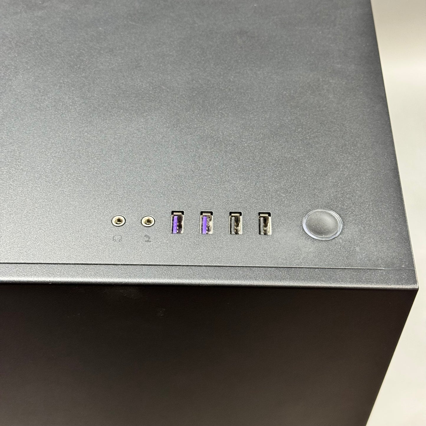 NZXT H700i Core i7-8700K 3.70GHz 16GB RAM 1TB SSD Nvidia GeForce RTX 3080 Ti
