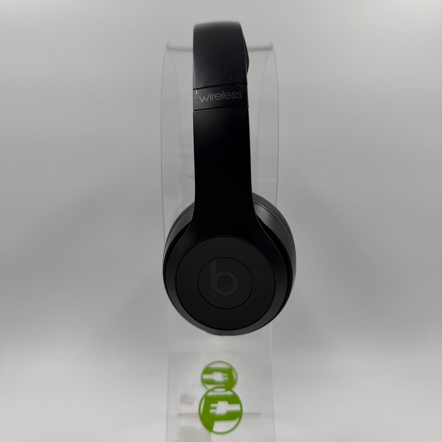 Beats Solo3 Wireless On-Ear Bluetooth Headphones Black A1796