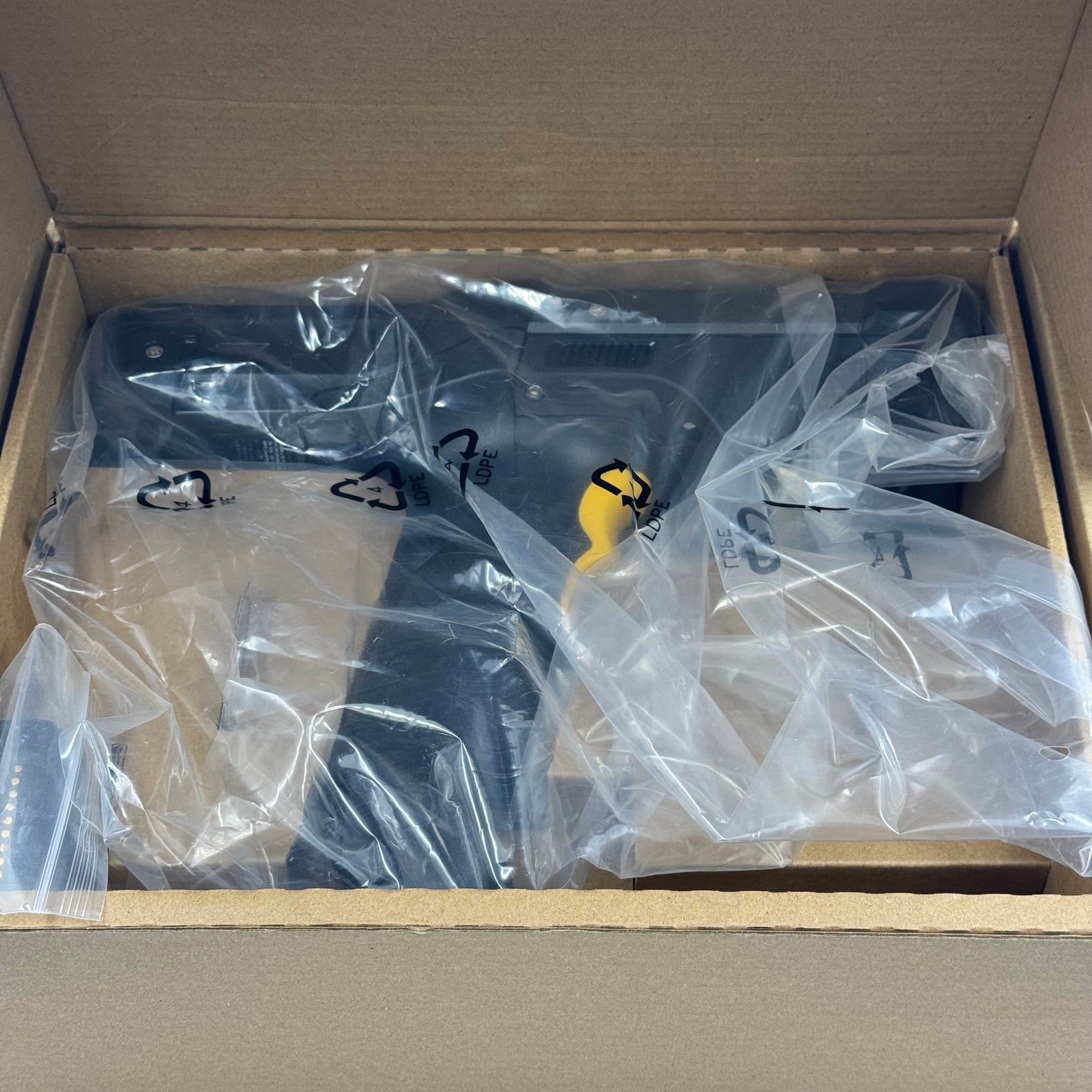 Zebra Mobile Computer Handheld Barcode Scanner MC930B-GSCDG4NA