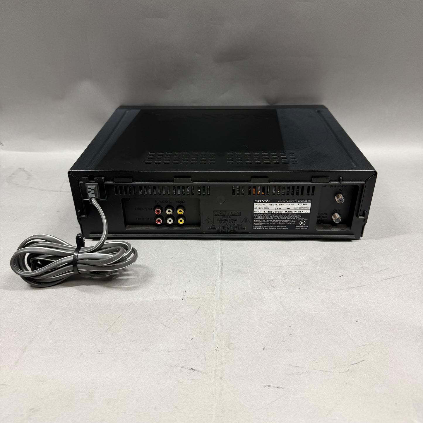 Sony Video Cassette Recorder Wired SLV-679HF