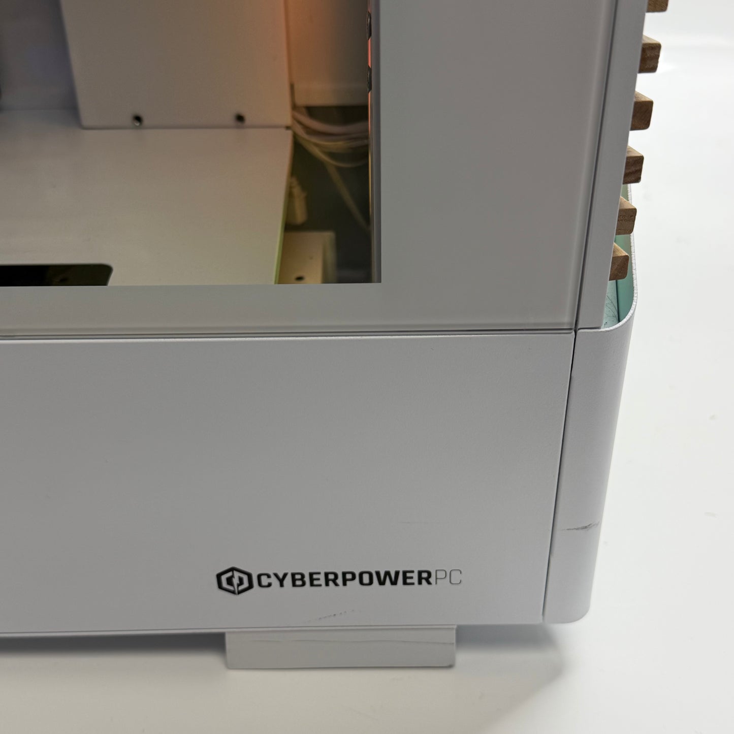 CyberPower Custom PC Ultra 9 285 2.50GHz 32GB RAM 1TB SSD GeForce RTX 5060 Ti