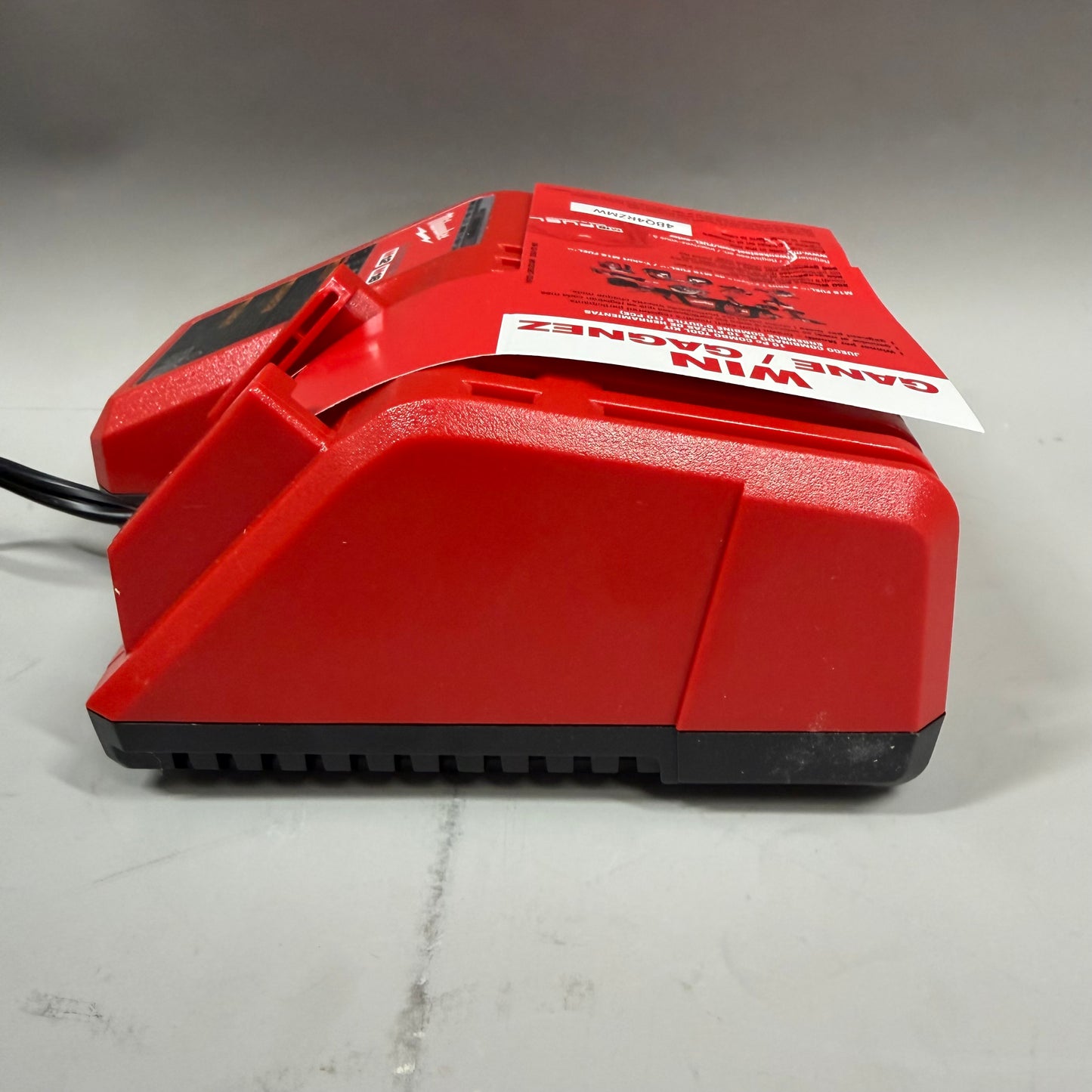 Milwaukee 48-59-1812 M12, M18 12v, 18v Battery Charger