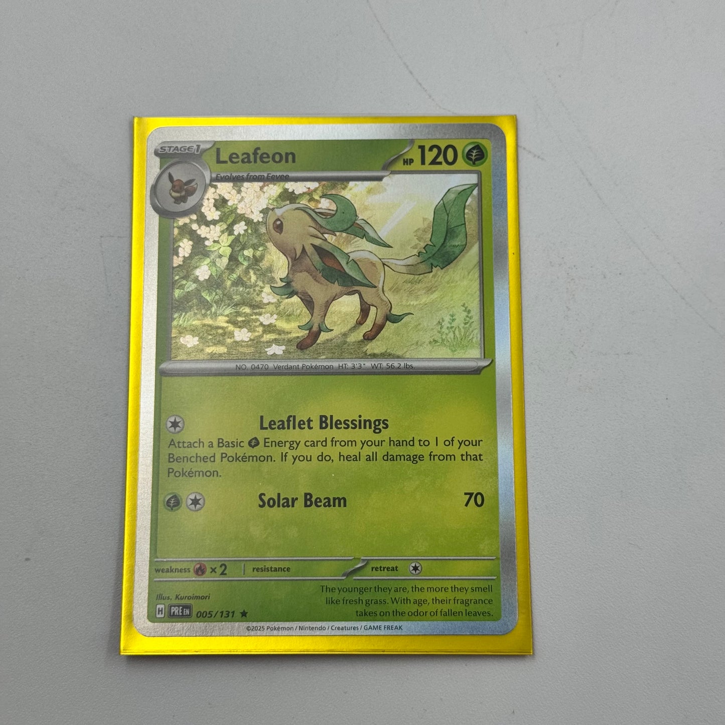 Pokémon TCG Leafeon V Star SWSH195 English Bundle