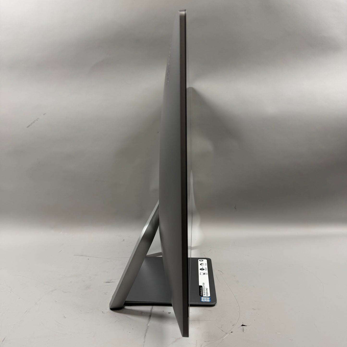 HP Pavilion TPC-Q024-24 23.8" i5-6400T 2.20GHz 12GB RAM 2TB HDD