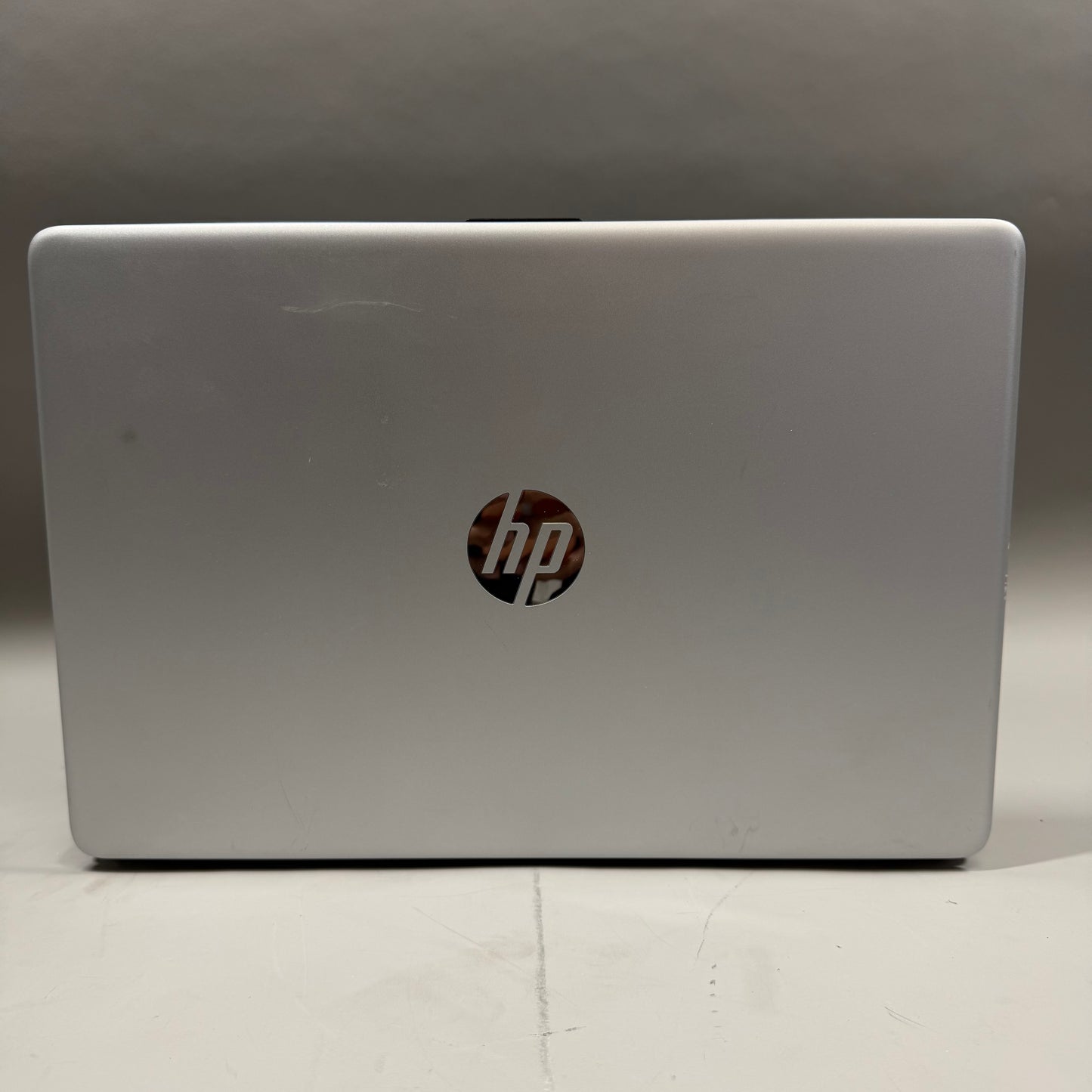 HP Laptop 15-DW3035CL 15.6" Core i5-1135G7 2.4GHz 16GB RAM 512GB SSD 512GB SSD