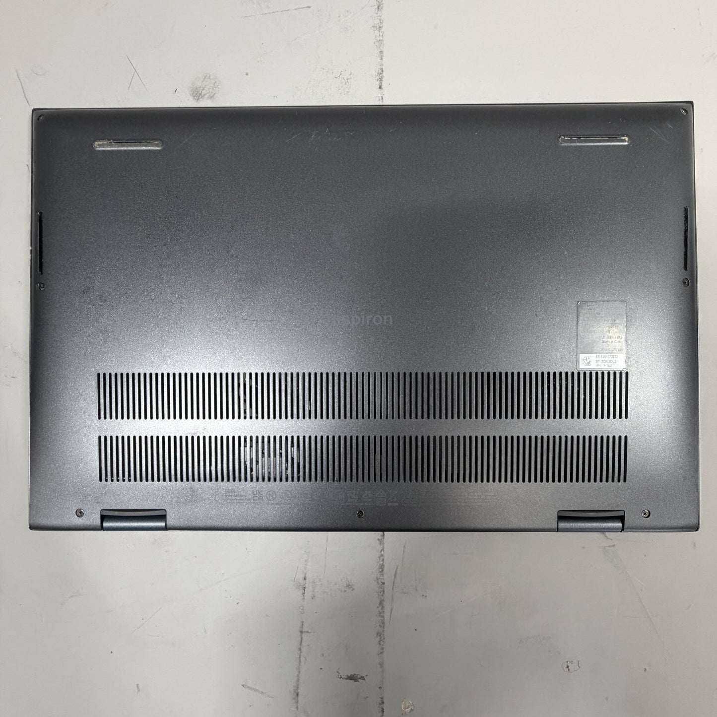 Dell Inspiron 2-IN-1 14" Ryzen 5 5500U 2.1GHz 8GB RAM 256GB SSD radeon Graphics