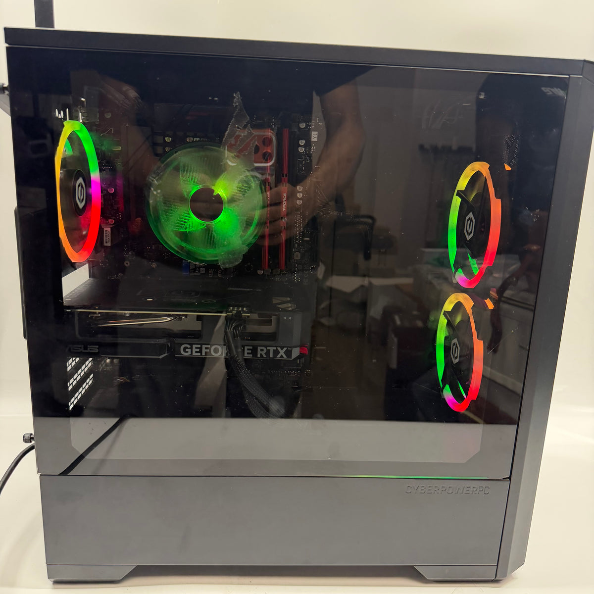 CyberPower PC Ryzen 7 5700 3.70GHz 16GB RAM 2TB SSD Nvidia GeForce RTX 4060 Ti