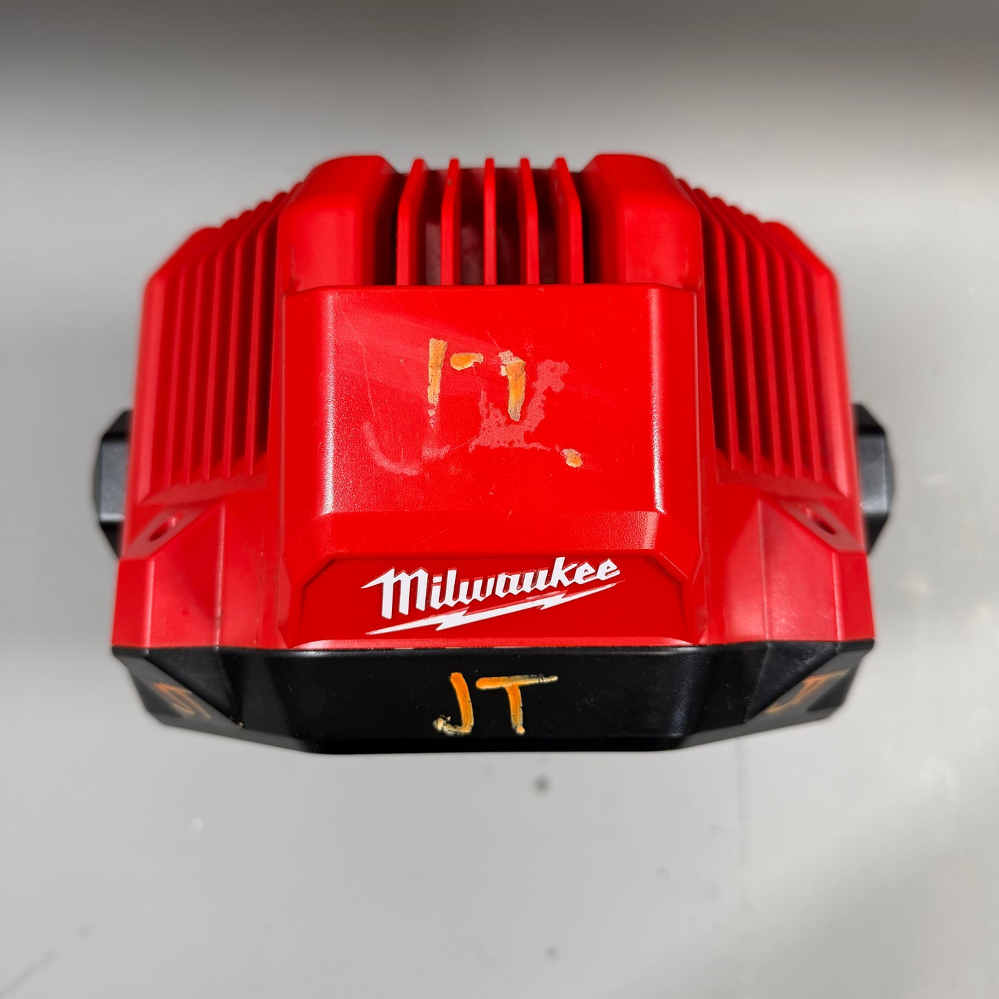 Milwaukee Fan Battery 0886-20