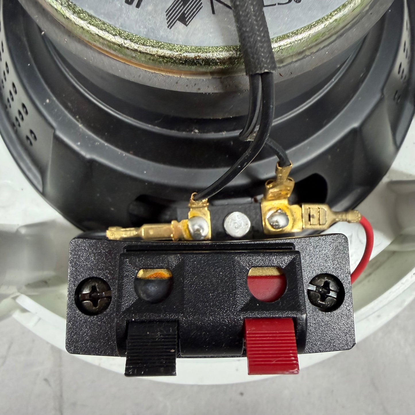 Niles Stereo Input Outdoor Speaker White CM6SI