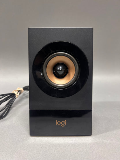 Logitech z533 Subwoofer & speaker set Wired  Z533