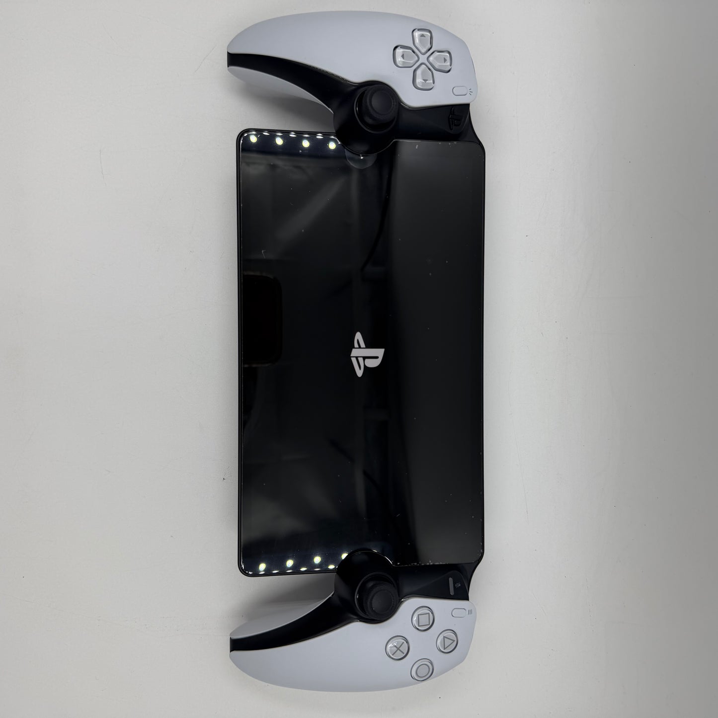 Sony Playstation Portable Go PSP White CFI-Y1001 Portal For Playstation 5 PS5