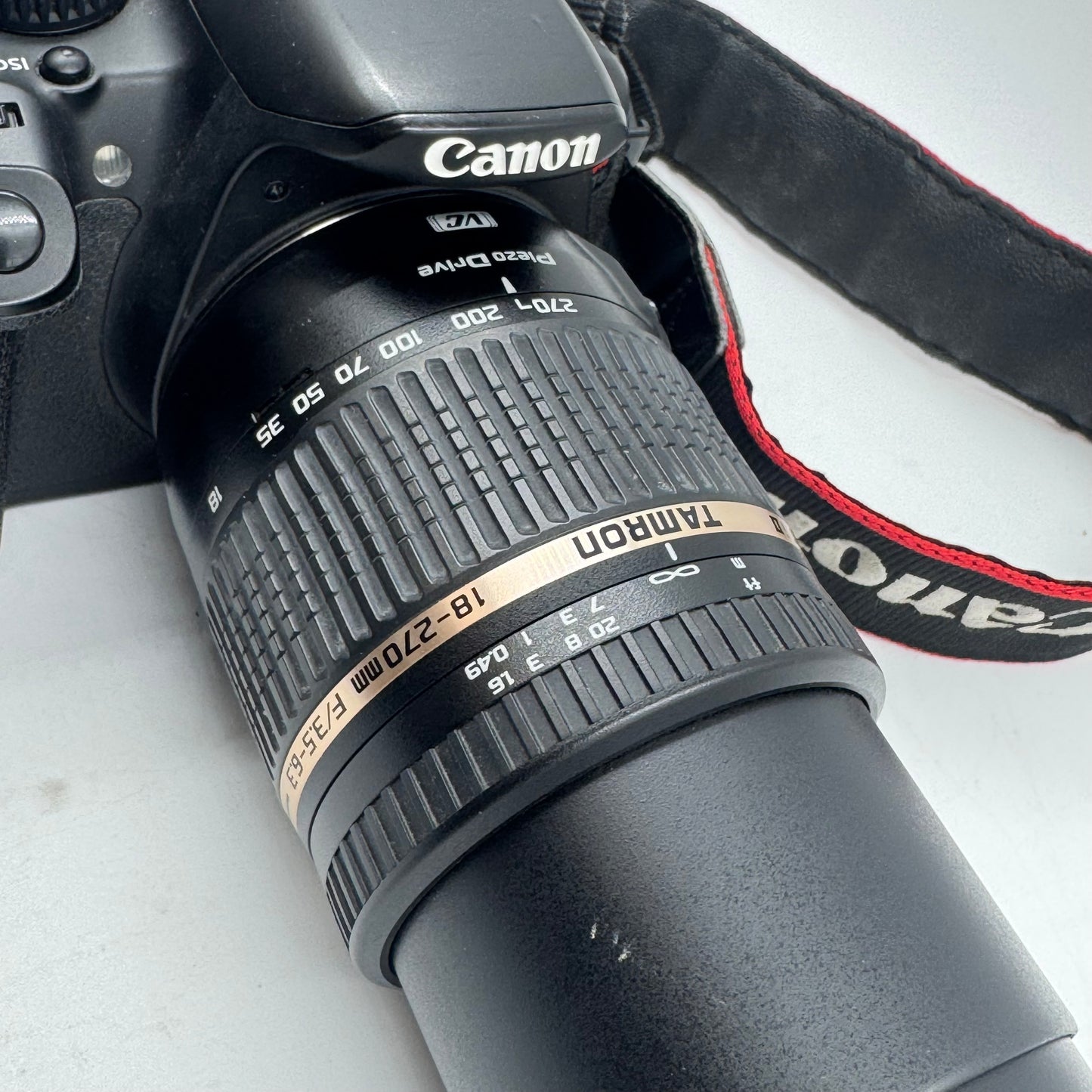 Canon EOS Rebel T4i 18.0MP Digital Point-And-Shoot Camera