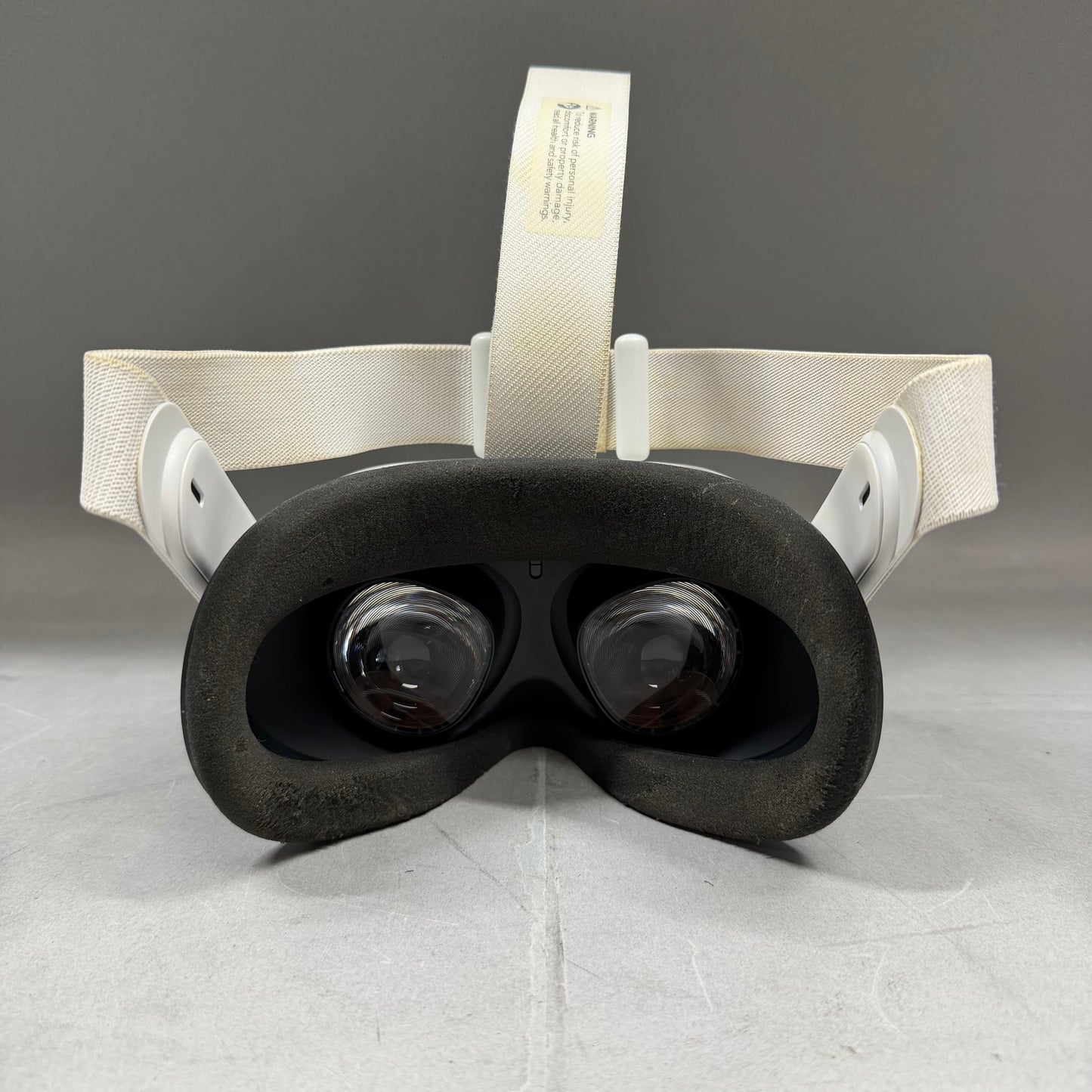 Meta Quest 2 128GB Standalone All-in-One VR Headset KW49CM