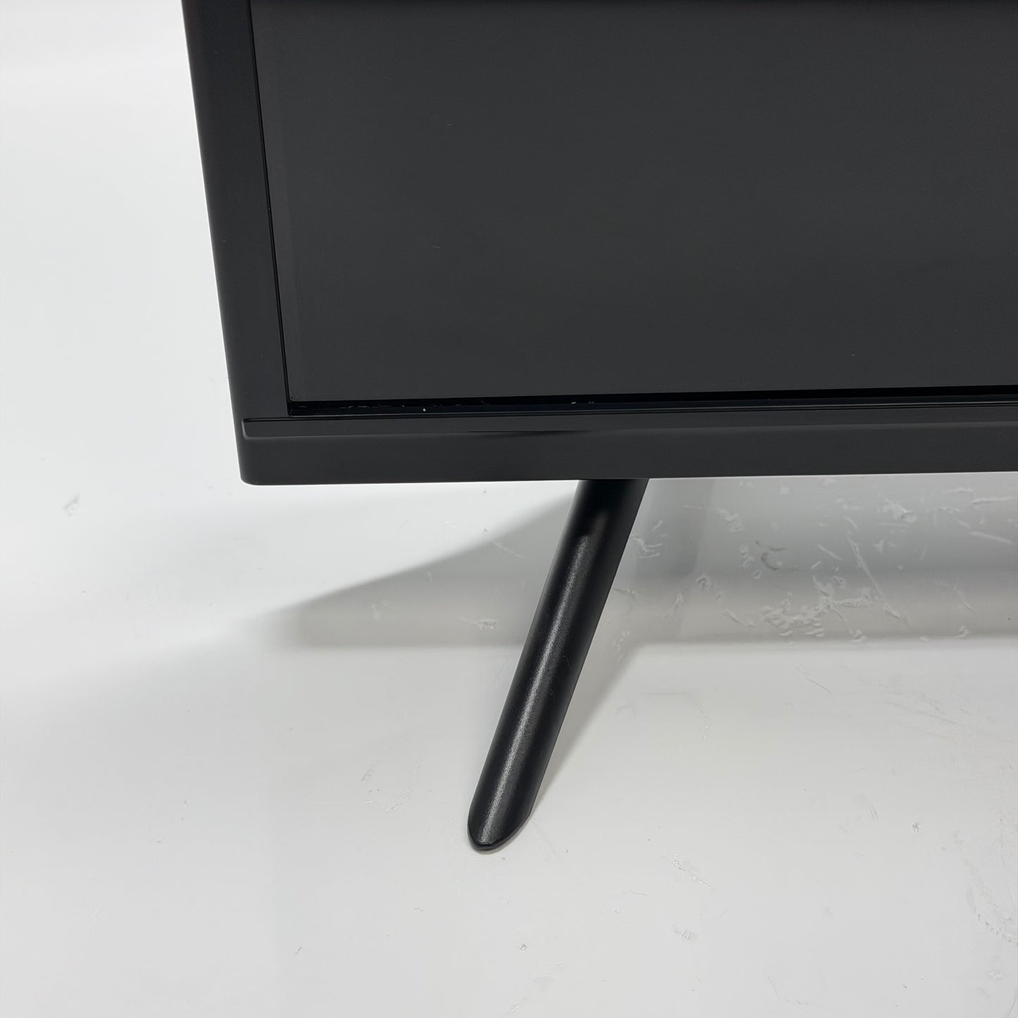 Hisense 32" 32H4030F1 FHD 1080p Smart TV 2020