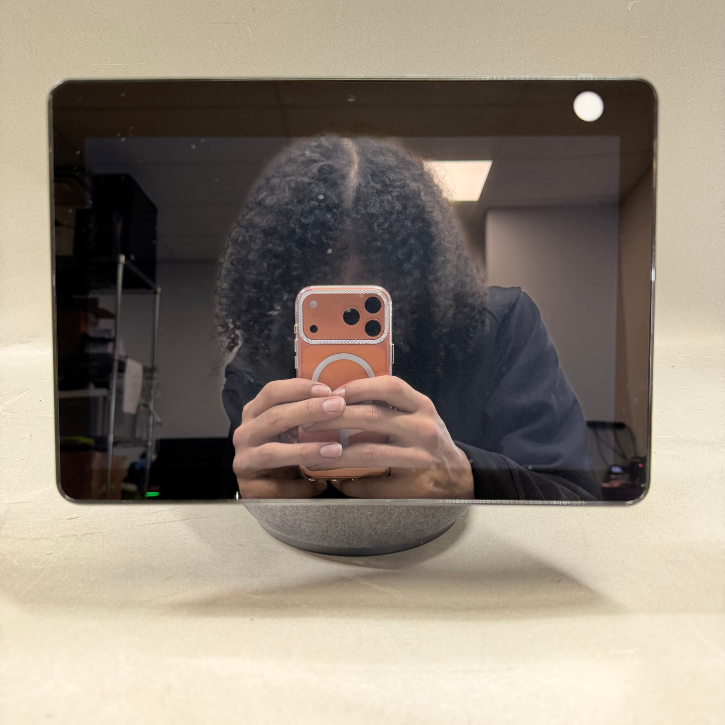 Amazon Echo Show 10 Display Motion Alexa Bluetooth T4E4AT