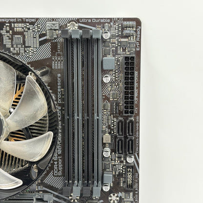 Gigabyte B460M DS3H AC V2 LGA 1200 mATX Intel DDR4 Motherboard + Intel Core i7-10700F 512GB SSD