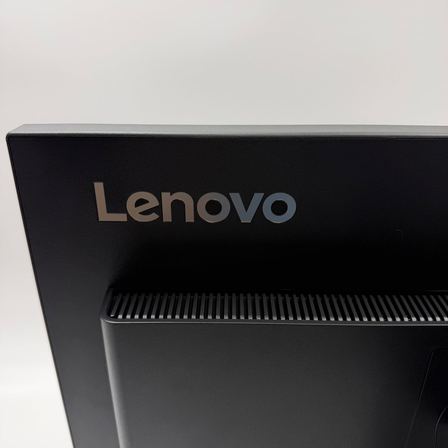 Lenovo ThinkVision 24" T24-40 FHD LCD IPS Display Monitor