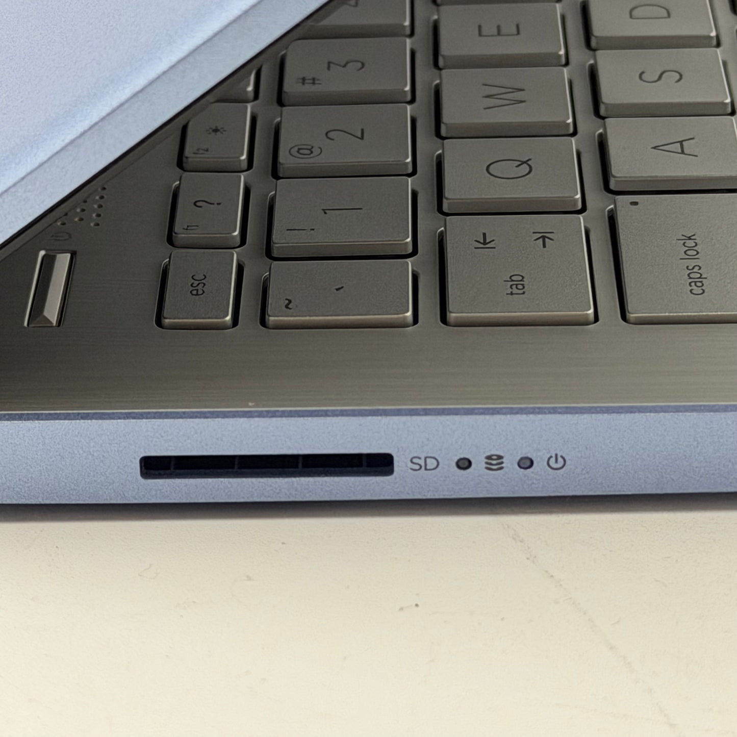 HP Laptop 14-DQ3250NR 14" Celeron N4500 1.1GHz 4GB RAM 64GB SSD