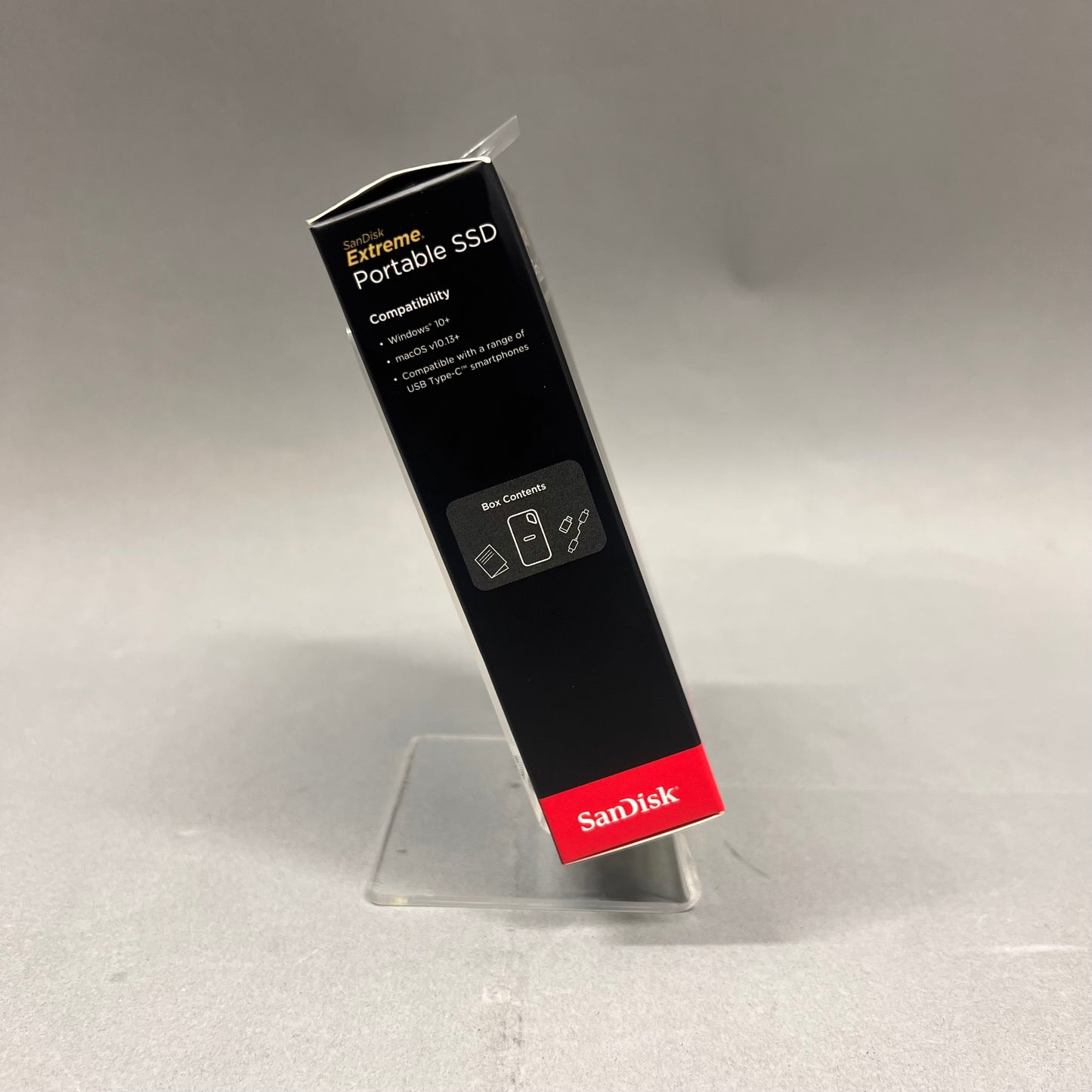 New SanDisk Extreme 2TB Portable SSD Wired P001-004915-AW25