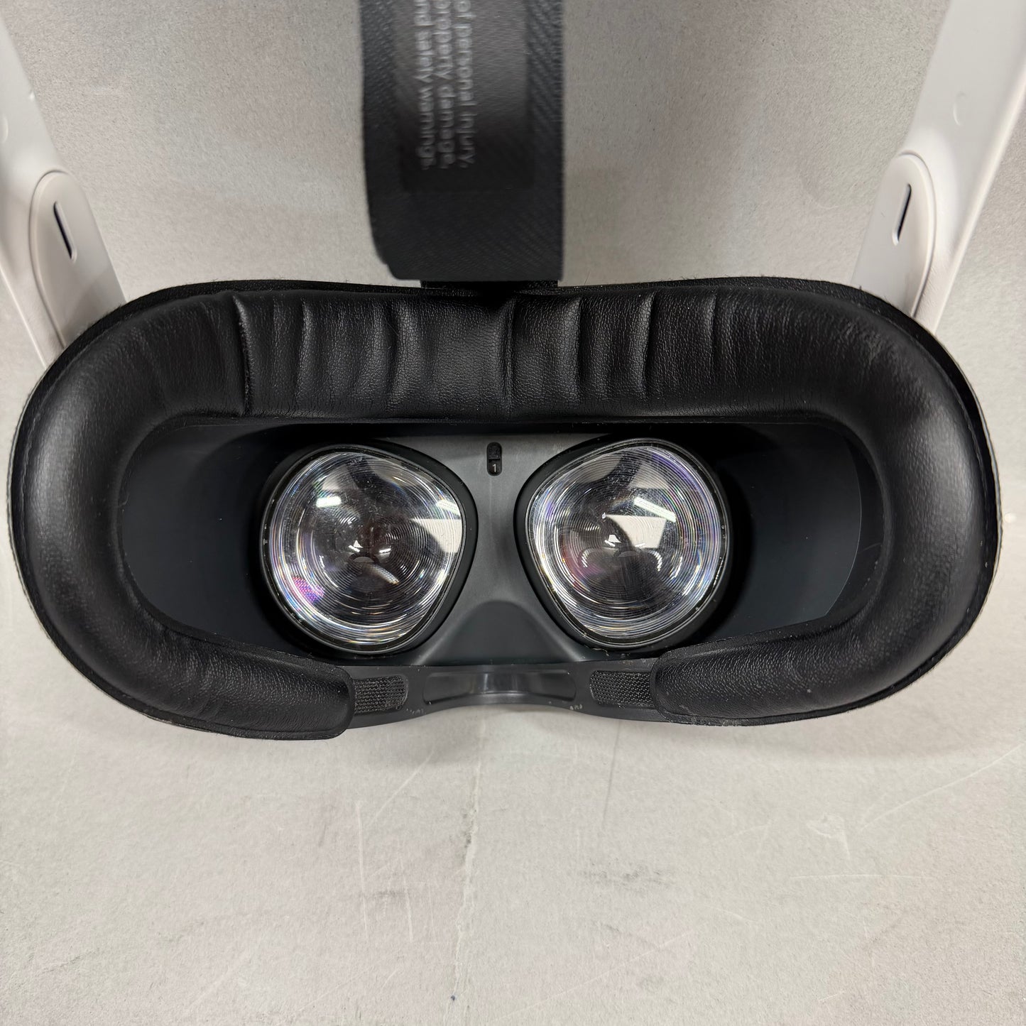 Oculus Quest 2 256GB Standalone All-in-One VR Headset KW49CM