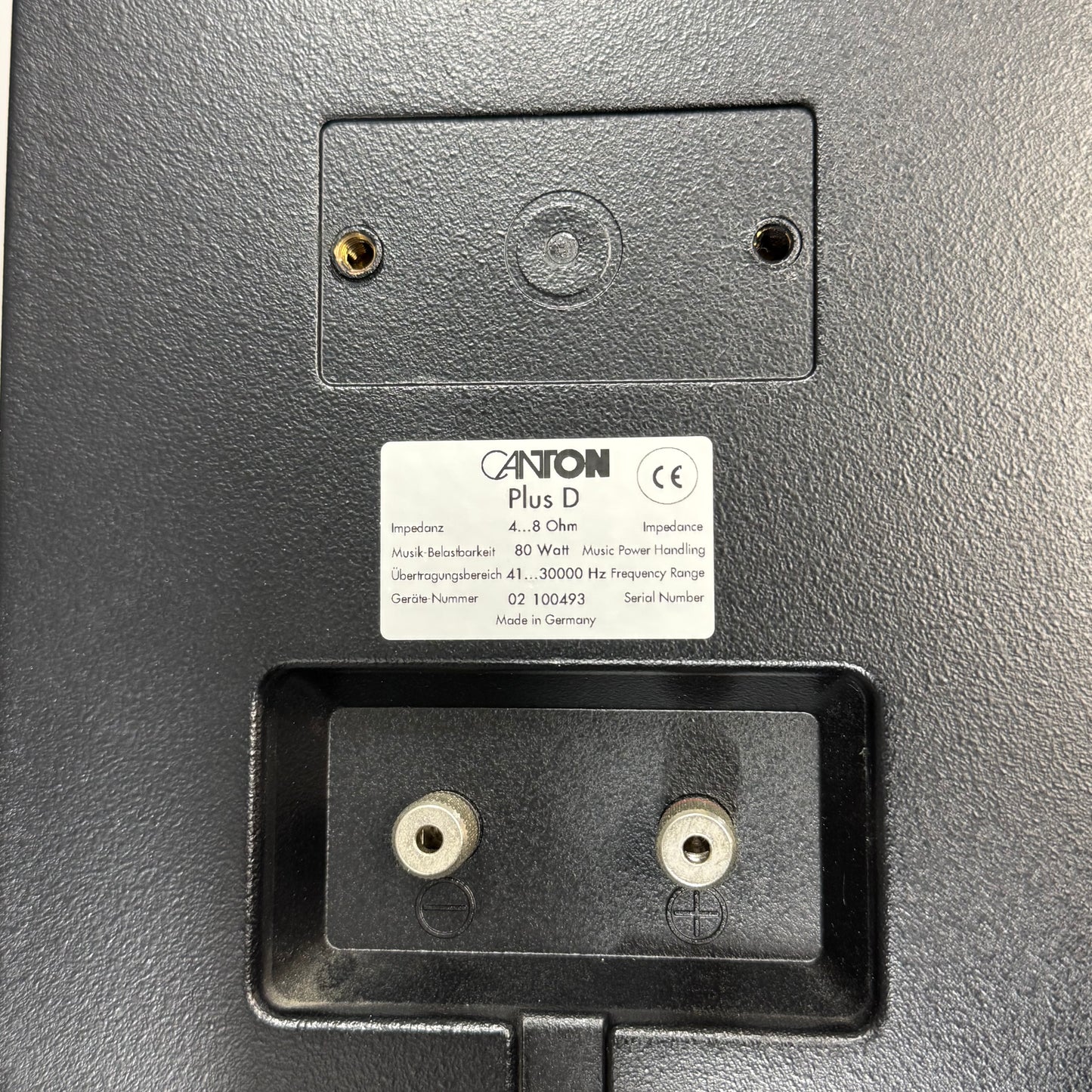 Canton AV 700 Speaker System Black