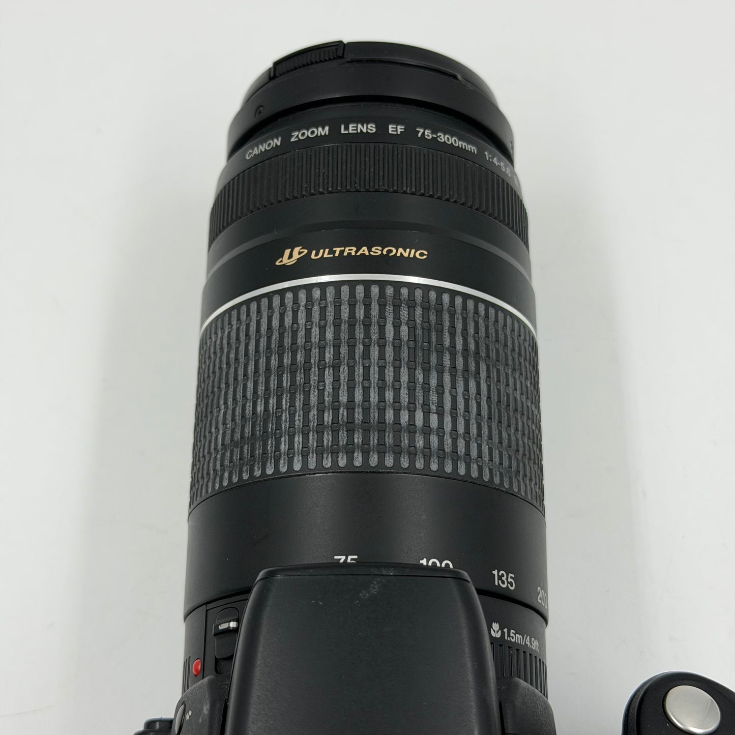 Canon EOS Digital Rebel XT 8.0MP Digital SLR DSLR Camera w/75-300mm Zoom Lens