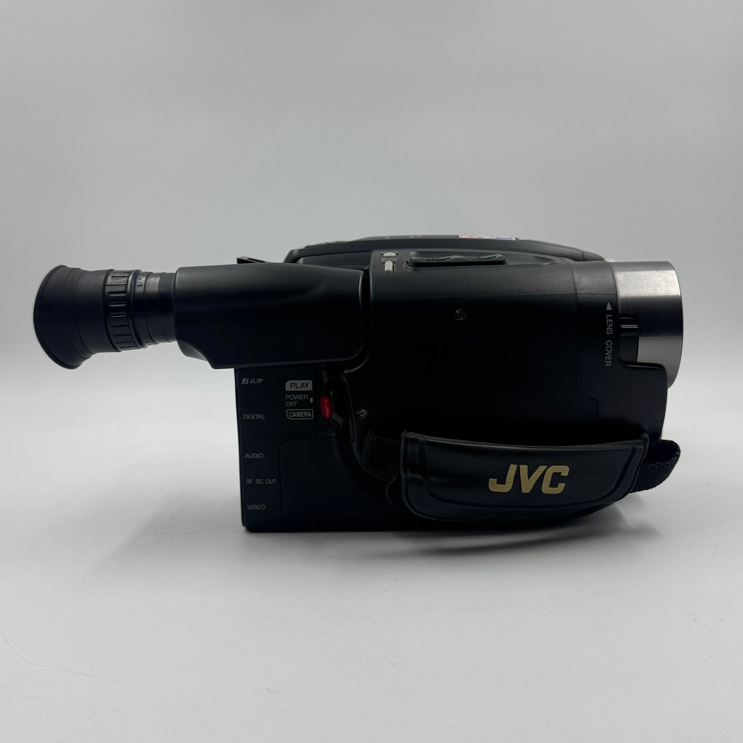 JVC Compact VHS 4K Video Camcorder GR-AXM700U