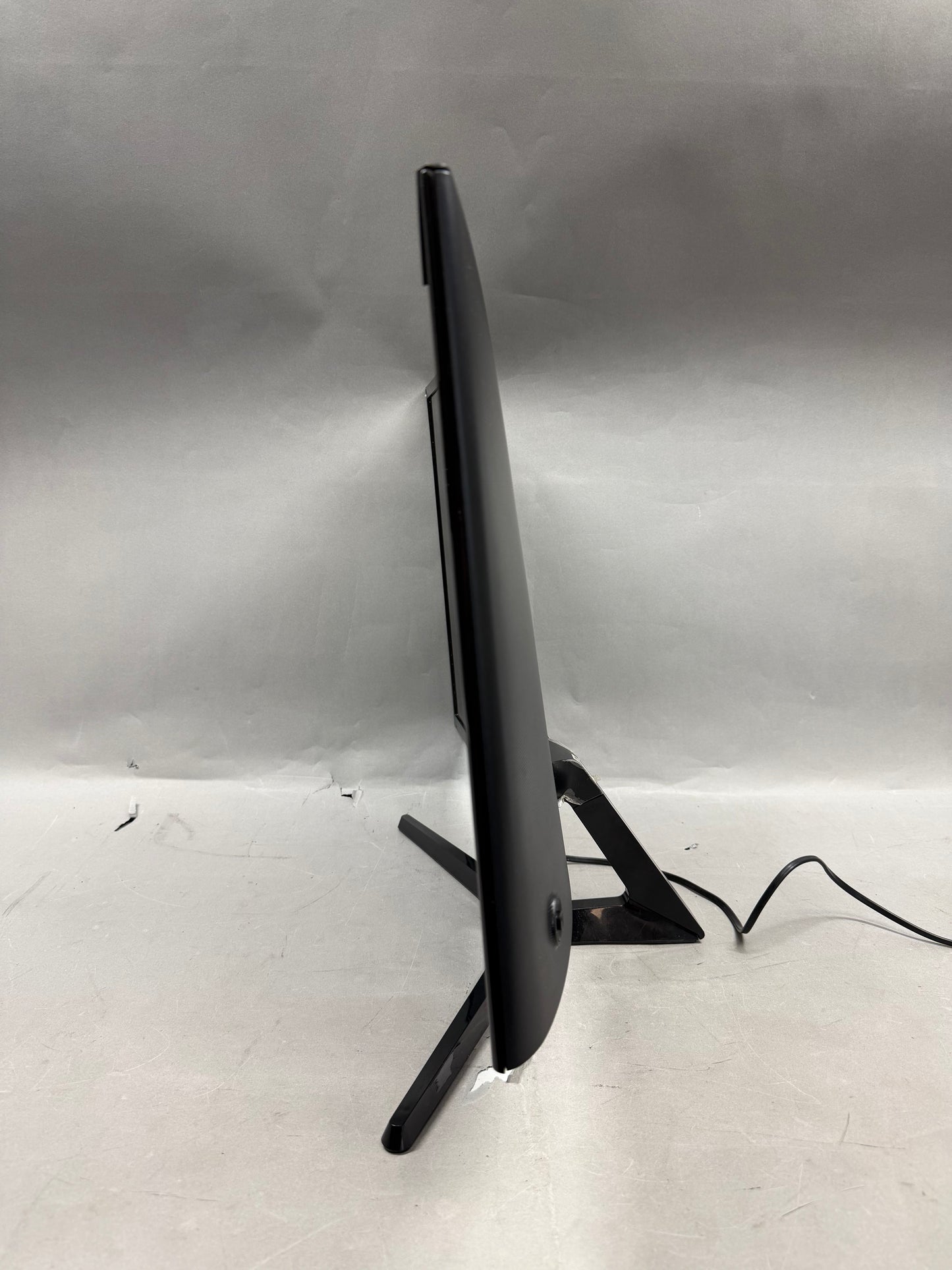 Samsung 27" C27F396FHNXZA LED LCD 60Hz Curved Monitor