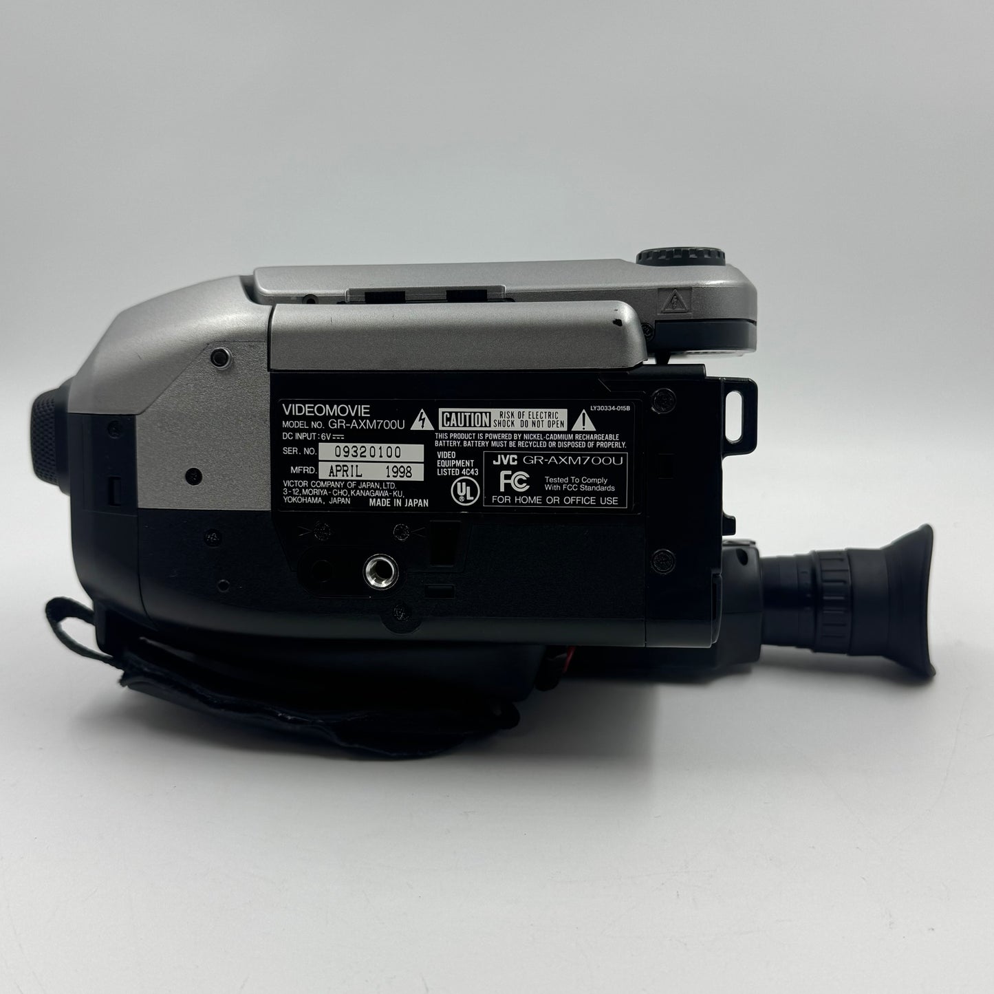 JVC Compact VHS 4K Video Camcorder GR-AXM700U