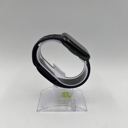 GPS Only Apple Watch SE 1st Gen 44MM Black Aluminum Black Nike Sport Band