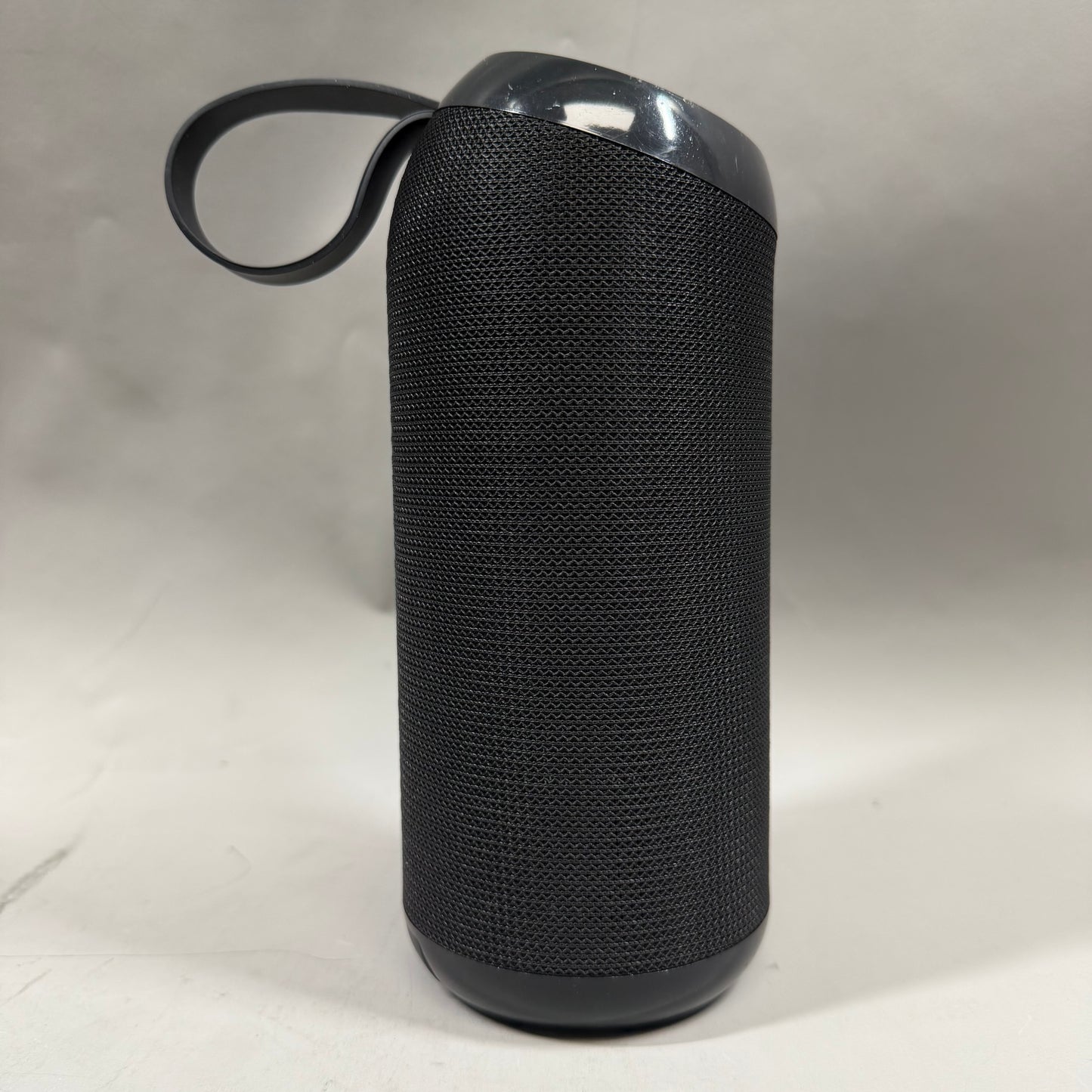 AquaBoost Tzumi Bluetooth Speaker Black 8226