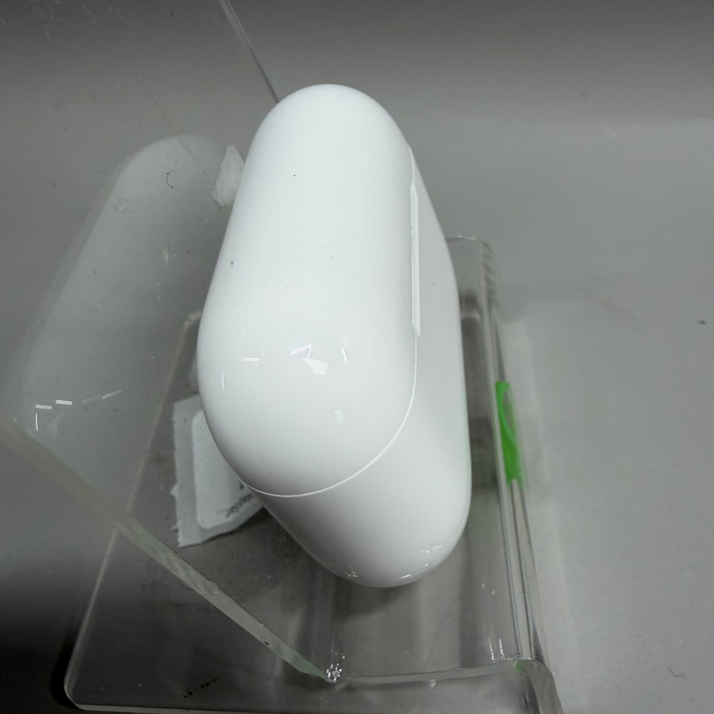 Apple AirPods Pro 3rd Gen with MagSafe Charging Case A3064 A3063 A3122 A3122