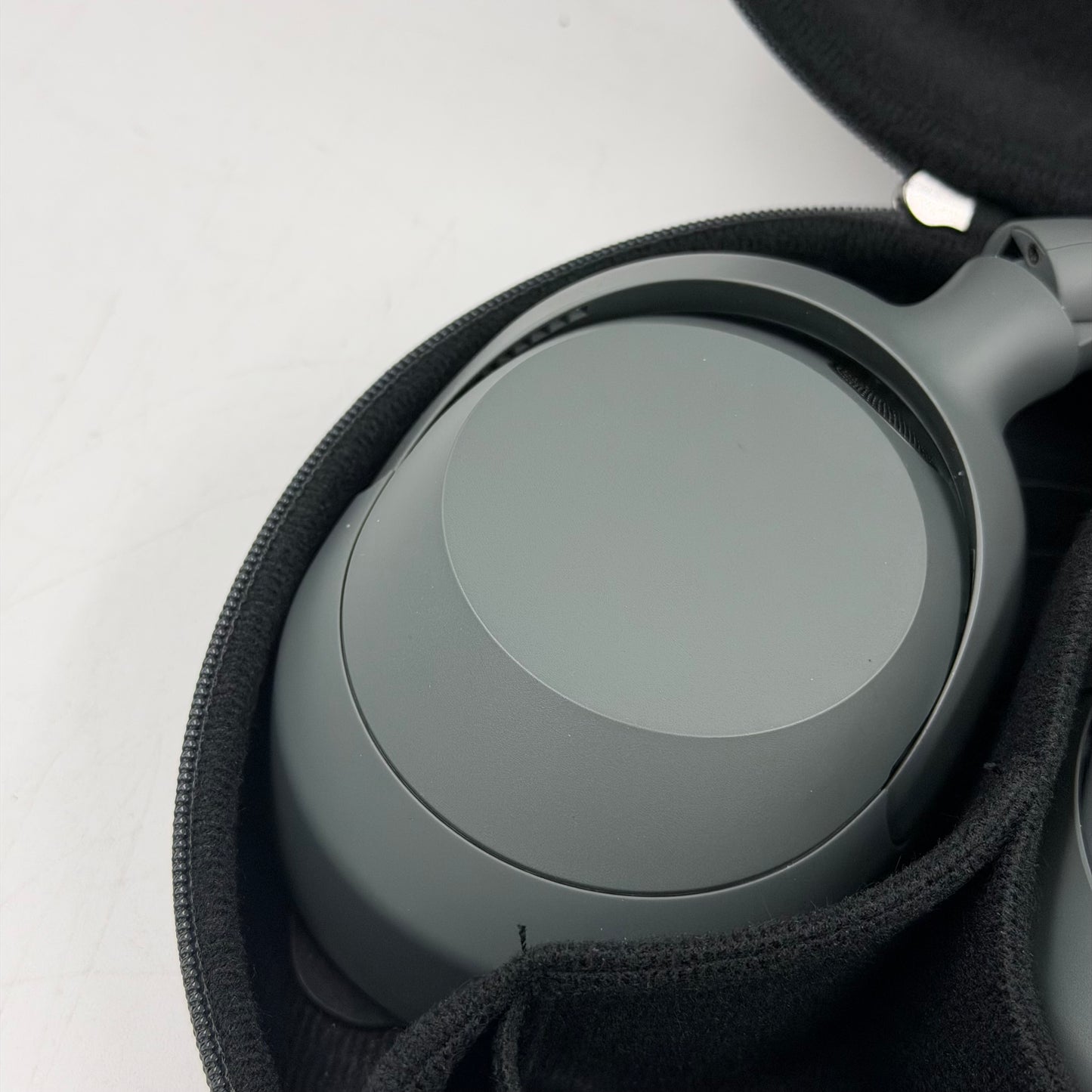 Sony ULT Active Noise Cancellation Headphones  Gray YY2981