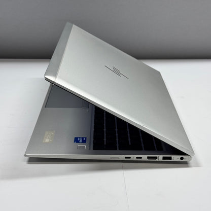 HP EliteBook 850 G8 15.6" Intel Core vPro i5-1145G7 2.60GHz 16GB RAM 256GB SSD Win 11 Pro Silver